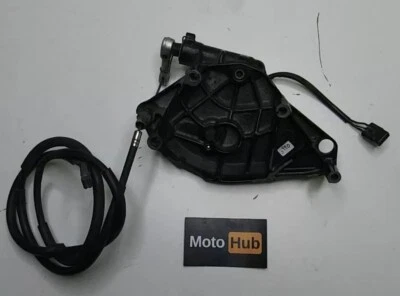 SUZUKI GSXR1000 2005-2006 CUBIERTA DE PIÑÓN SENSOR DE VELOCIDAD CABLE DE EMBRAGUE Foto 1 de 4