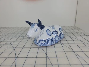 Tapa de plato de mantequilla de vaca de cerámica azul y blanco terracota sin plato inferior - Imagen 1 de 11