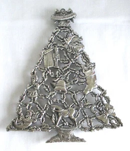 Silver Plated Christmas Tree Trivet Peace On Earth Santa Nutcracker Bells Stocki - Picture 1 of 8