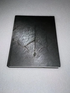 Bloodborne Collector's Edition Strategy Guide Hardcover 2015 good condition used - Picture 1 of 22