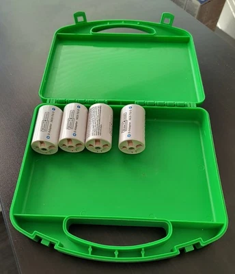 Adaptador de batería tamaño AA a D eneloop, juego de 4 piezas, Panasonic Foto 1 de 3