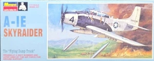 Monogram A-1E Skyraider Modellbausatz im Maßstab 1:72 Nr. PA 146-100 versiegelt - Bild 1 von 6