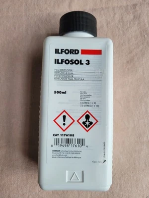 Ilford Ilfosol 3 胶片开发商适用于黑白电影 #1176108 — 第 1/4 张图片