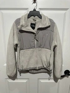 Women’s  Extra Small North Face Jacket - Picture 1 of 3
