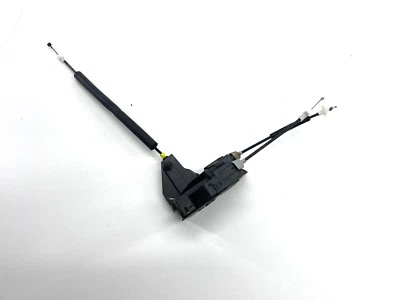 ЗАЩЕЛКА ЗАМКА ЛЕВОЙ ПЕРЕДНЕЙ ДВЕРИ ПАССАЖИРА LAND ROVER DISCOVERY 5 L462 N/S/F 17-23 - Изображение 1 из 4