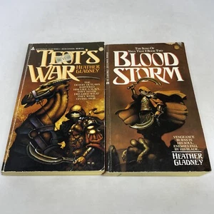 Libros de bolsillo Song Of Naga Teot Heather Gladney Teot’s War Bloodstorm 1 y 2 - Imagen 1 de 6