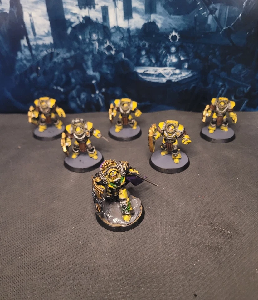 Лот товаров Horus Heresy Imperial Fist - больше не издающийся Tartaros Praetor и Terminators With Shields - Изображение 1 из 4