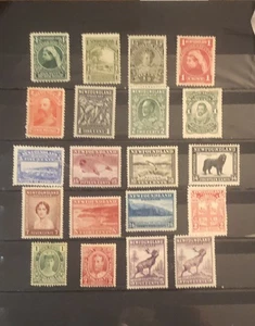 Stamps Newfoundland Lot  of Twenty Mint stamps of 1897/1932, see details. - Picture 1 of 7