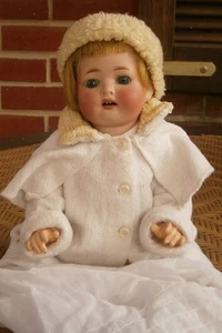 Antike kleine PORZELLANFABRIK MENGERSGEREUTH Charakter Porzellankopf Puppe 23. 4 - Bild 1 von 16