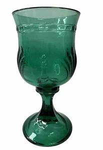1 Water Goblet 1970s Toscany Alexandria Green Pressed Glass Cup 7.5" x 4" - Picture 1 of 16