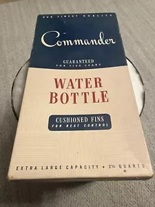 Vintage Commander Trinkflasche 2 1/2 Qts. Walgreens. Gepolsterte Flossen. 1953 - Bild 1 von 12
