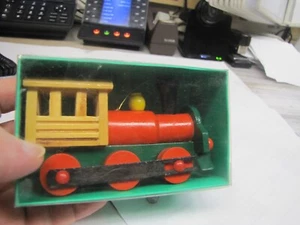 Christmas Tree Ornament, Toy Train - Bild 1 von 3