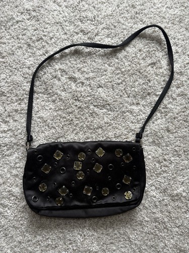 Autentica borsa a tracolla Prada nera con occhielli gioiello in raso