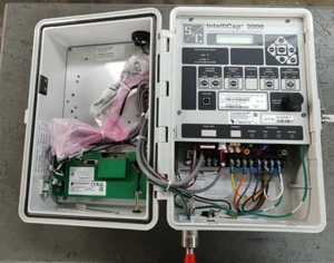 Control automático de condensador IntelliCap 2000 WIFI-GPS 240160-A1A2DEJ60N1P0R66S14 - Imagen 1 de 15