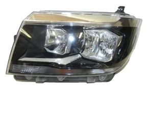 VW Crafter orig. Scheinwerfer Hella 7C1941005 aus Bj. 2017 komplett - Bild 1 von 4