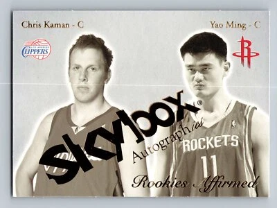 Chris Kaman / Yao Ming 2003-04 SkyBox Autographics #13RE Rookies Affirmed Foto 1 de 2