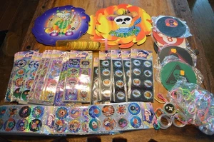Huge Vintage POG Lot 100'S Caps,Necklace Holders,Sleeves,Game Boards,Poison - Picture 1 of 8