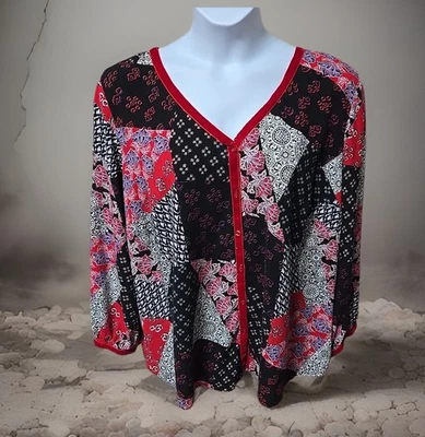 Blusa WOMAN WITHIN Talla 1X 22/24 Estampado de Retazos Rayón Borde Terciopelo Rojo Azul Foto 1 de 4