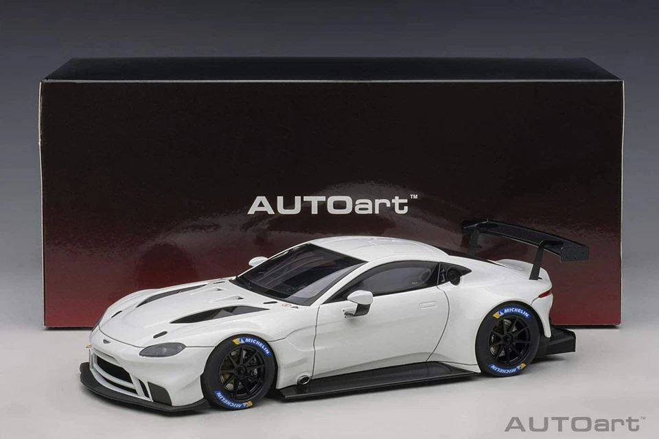 AUTOart 81806 Aston Martin Vantage GTE Le Mans Pro 2018 1/18 Model Car White