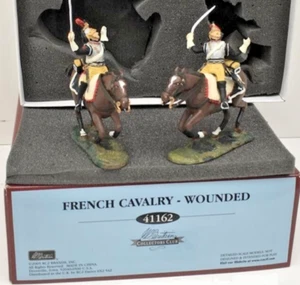 Britains - Napoleonic Wars - Set 41162 - 2 x French Cavalry Cuirassiers Wounded - Picture 1 of 11