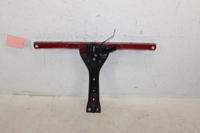 Barra de amarre Subaru WRX STI 2015-2021 con pestillo OEM NE54 Foto 1 de 4