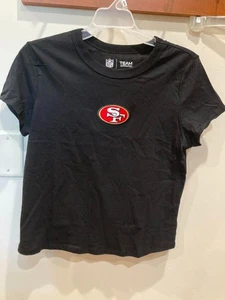Team NFL Apparel Neu mit Etikett Größe Large bestickt eng anliegend schwarz SF 49ers T-Shirt Top - Bild 1 von 8