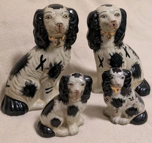 4 Vintage Staffordshire Royal Spaniel Mantle Dogs Black and White  - Picture 1 of 6