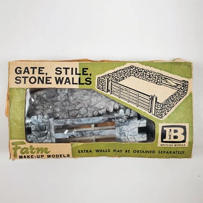 Britains Farm Series Make-Up Models - Gate, Stile, Stone Walls Set #1736 w/ Box - Image 1 of 4