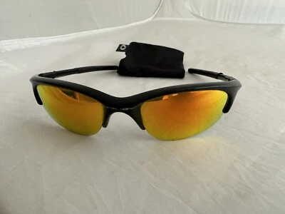 Gafas de sol polarizadas negras Oakley para hombre hechas en EE. UU. Foto 1 de 4