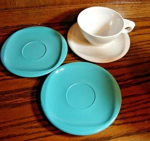 Vintage selten sortiert gemischtes Set (4 Stck.) MCM Boontonware Melmac ~ 1 Tasse + 3 Untertassen 633 - Bild 1 von 3