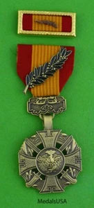Vietnam Gallantry Cross with palm Medal & Army Unit Citation Ribbon T2 - Picture 1 of 2