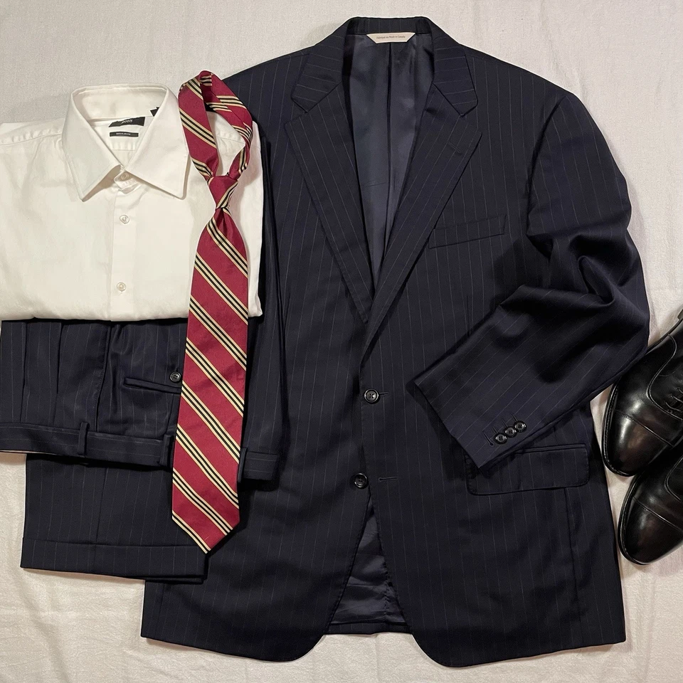 Samuelsohn Mens 44L Navy Pinstripe 2 Piece Suit 38W30L High Rise Pleated Pants - Image 1 of 4