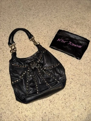 RARO Bolso de Mano Betsey Johnson Cuero Tachonado Arcos y Flechas SOA Gemma Teller Y2K Foto 1 de 4