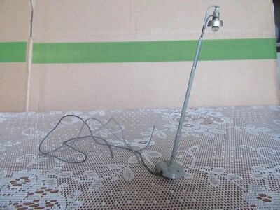 893X Vintage Märklin 448/5 Germania Lampada Segnale Lampione Rete Treno Ho 1:87 - Immagine 1 di 4