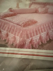 NEW VTG 60s HOLLYWOOD REGENCY Pink Satin Quilted Huge Ruffles Bedspread MCM 120" - Picture 1 of 23