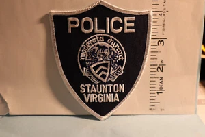 police patch STAUNTON POLICE VIRGINIA - Picture 1 of 1