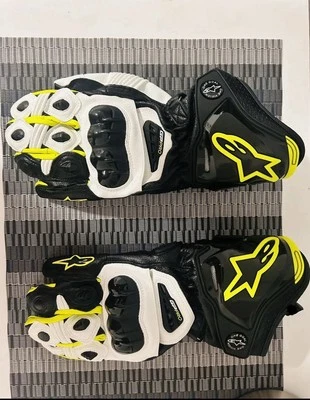 Guantes Alpinestars Moto Carreras Moto GP Talla Mediana Usados Foto 1 de 4