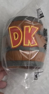 DK Donkey Kong Country Returns HD Barrel Pen Holder New Sealed GameStop Promo - Bild 1 von 5