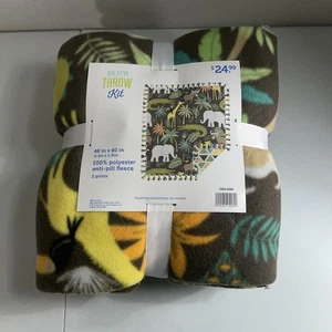 Kit de tiro sin costura 48" x 60" poliéster antipíldora tela polar animales selva NUEVO - Imagen 1 de 4