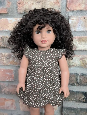Muñeca Lucia Personalizada American Girl ÚNICA EN SU CLASE Cabello Marrón Claro Ojos Josefina Foto 1 de 4