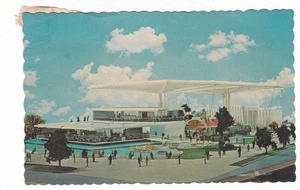 New York Worlds Fair postcard Festival Gas / back paper on card torn please view - Picture 1 of 2