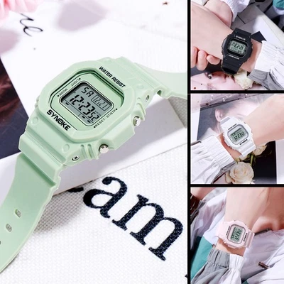  Reloj Digital para Niños Niñas, Impermeable Luz LED Deportes Exterior Reloj Pulsera Foto 1 de 4