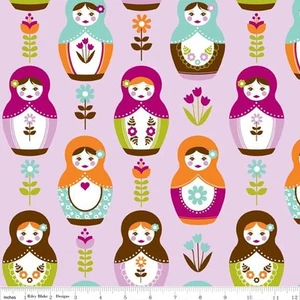 Little Matroschka Main lila von Carly Griffith für Riley Blake, 1/2 Yard Stoff - Bild 1 von 2