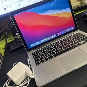 MacBook Pro mit 13“ Retina-Display ( Ende 2013) - Afbeelding 1 van 12