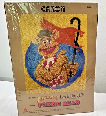 Vintage Fozzie Bear Latch Hook Kit Muppets Jim Henson 20"x 27" Caron Yarn Craft - Image 1 of 4