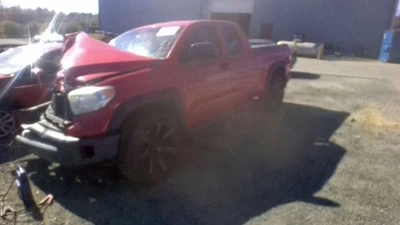 Cinto de segurança dianteiro direito usado serve para: 2016 Toyota Tundra 40/20/40 assento cabine dupla - Imagem 1 de 4