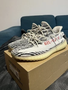 Adidas Yeezy Boost 350 V2 Zebra gr. 45 1/3 US11 UK10,5 - Bild 1 von 6