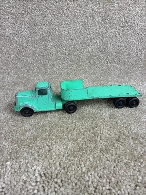 Tootsietoy L Mack Flatbed Semi Truck Vintage 50’s-60’s - Image 1 of 4