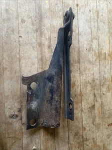 1994 1995 1996 Chevy Impala SS Hood Left Hinge  91-96 Caprice - Bild 1 von 2