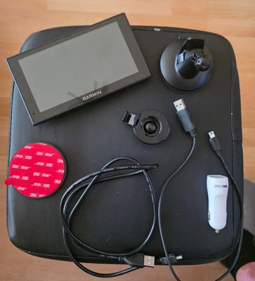 Garmin nüvi 2699 LMT-D Navigationsgerät - Bild 1 von 3